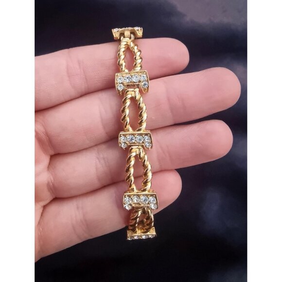 Rare Find 1960s CROWN TRIFARI Gold Toned Clear Crystals Bracelet - Picture 3 of 6